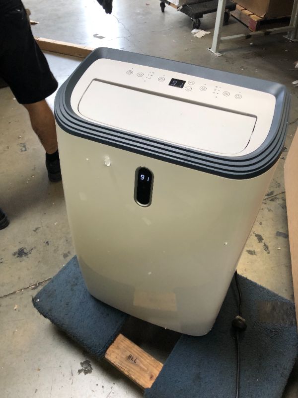 Photo 3 of Portable Air Conditioner - Rintuf 2022 12000 BTU Portable AC, Cools Rooms up to 550 Sq.ft, Also as Dehumidifier & Fan & Smart Timer, with Handy Remote, Washable Filter, Universal Wheels, Window Kit----MISSING CONTROL AND OTHER PARTS 
