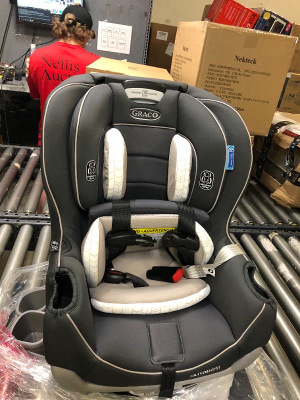 Photo 1 of Graco Extend2Fit Convertible Car Seat | Ride Rear Facing Longer with Extend2Fit, Redmond

