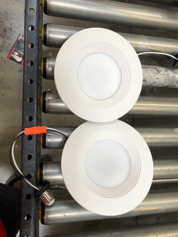 Photo 2 of 2 Utilitech Integrated LED 5" - 6" 65W White Round Dimmable Recessed Light LT6-129