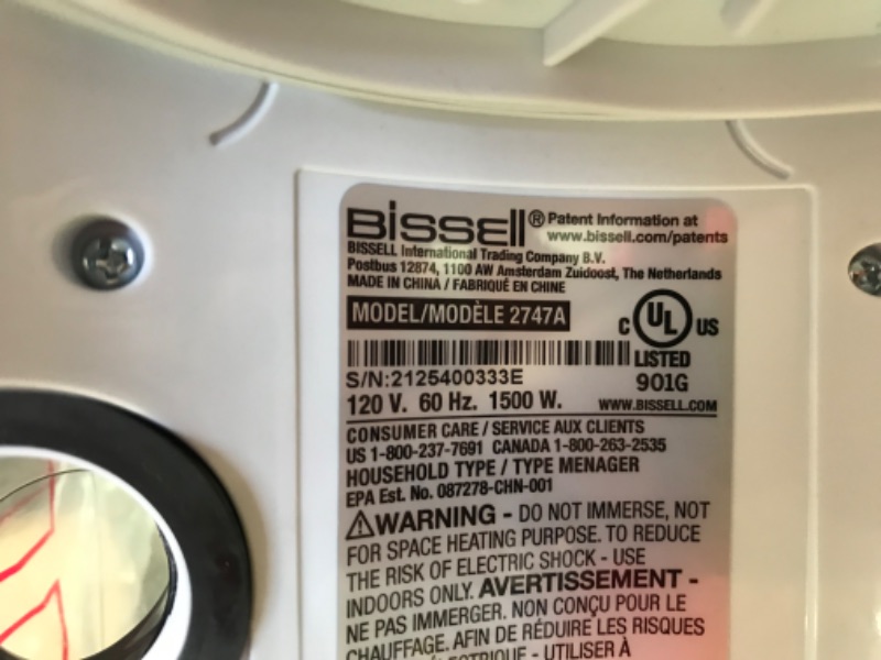 Photo 4 of Bissell, 2747A PowerFresh Vac & Steam All-in-One Vacuum and Steam Mop