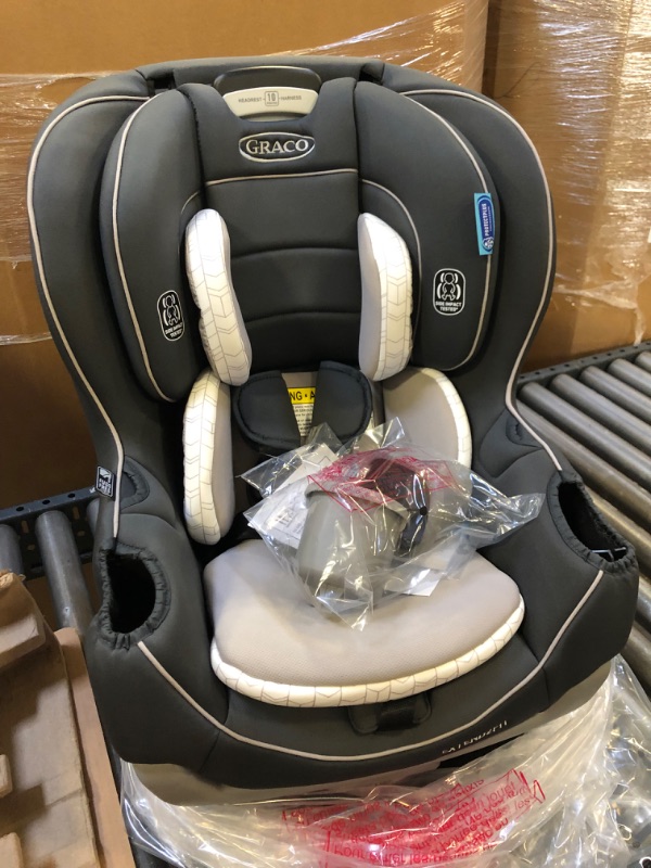 Photo 3 of Graco Extend2Fit Convertible Car Seat | Ride Rear Facing Longer with Extend2Fit