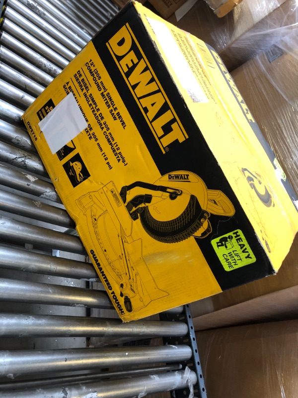 Photo 2 of DEWALT 12-Inch Miter Saw, 15-Amp, Single Bevel, Compound (DWS715)
