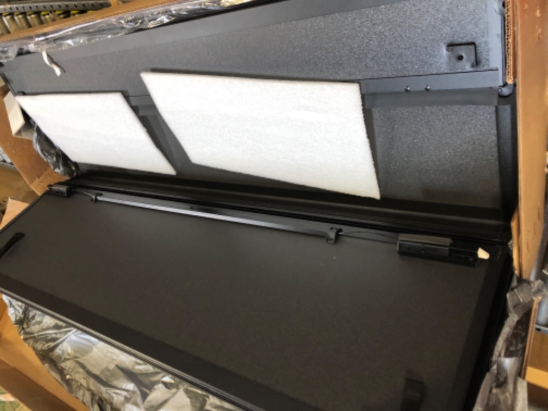 Photo 4 of ***PARTS ONLY INCOMPLETE***
BAK BAKFlip MX4 Hard Folding Truck Bed Tonneau Cover | ford ranger 5 foot cover similar to the stock image but not the exact same item
