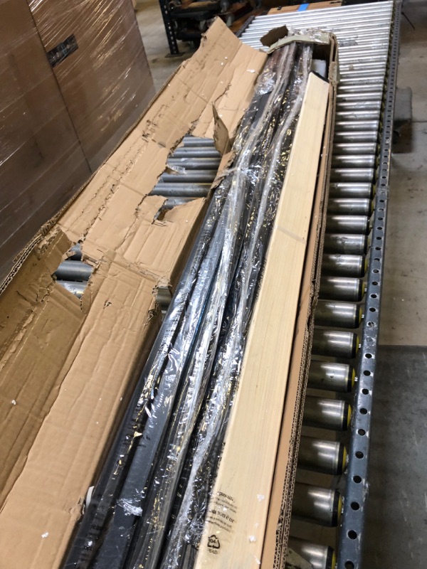 Photo 2 of ZINUS Joseph Metal Platforma Bed Frame / Mattress Foundation / Wood Slat Support / No Box Spring Needed / Sturdy Steel Structure, Queen
