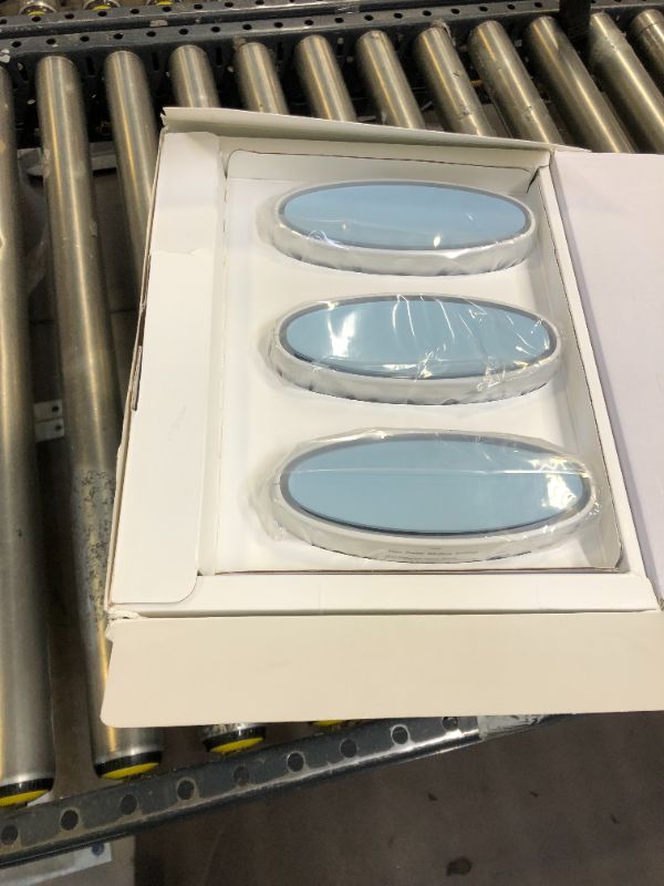 Photo 1 of Netgear Tri-band WiFi System