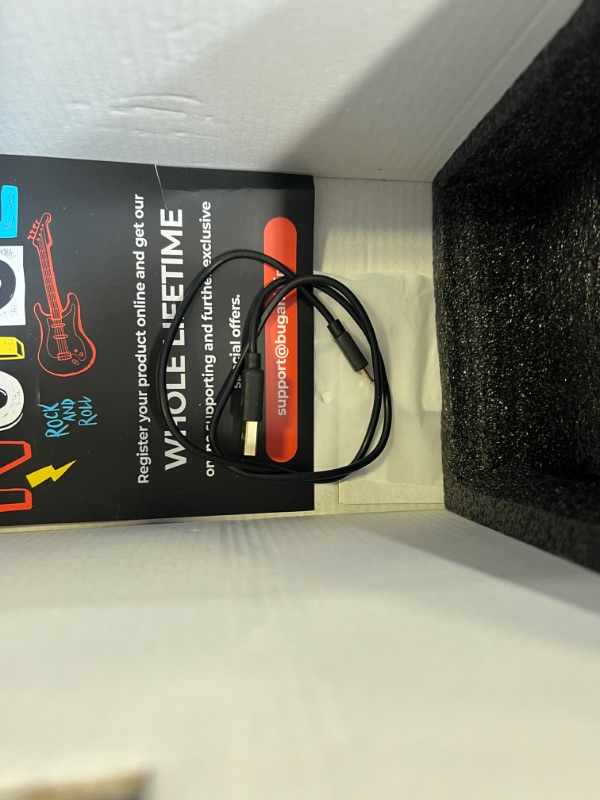 Photo 1 of Bluetooth Speakers,BUGANI M83 Speaker IPX6 Waterproof Portable LargeWireless Speaker,Bluetooth 5.2,50W Big Power, 24H Playtime,Suitable for Family Gatherings and Outdoor Bluetooth Speaker Black
TESTED, WORKS VERY WELL.