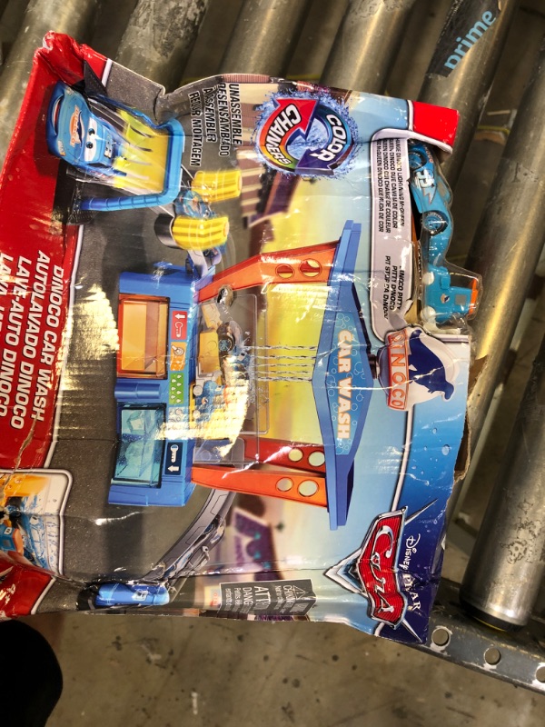 Photo 1 of Disney Pixar Cars Color Change Dinoco Car Wash Playset with Pitty and Exclusive Lightning McQueen Vehicle, Interactive Water Play Toy for Kids Age 4 Years and Older
