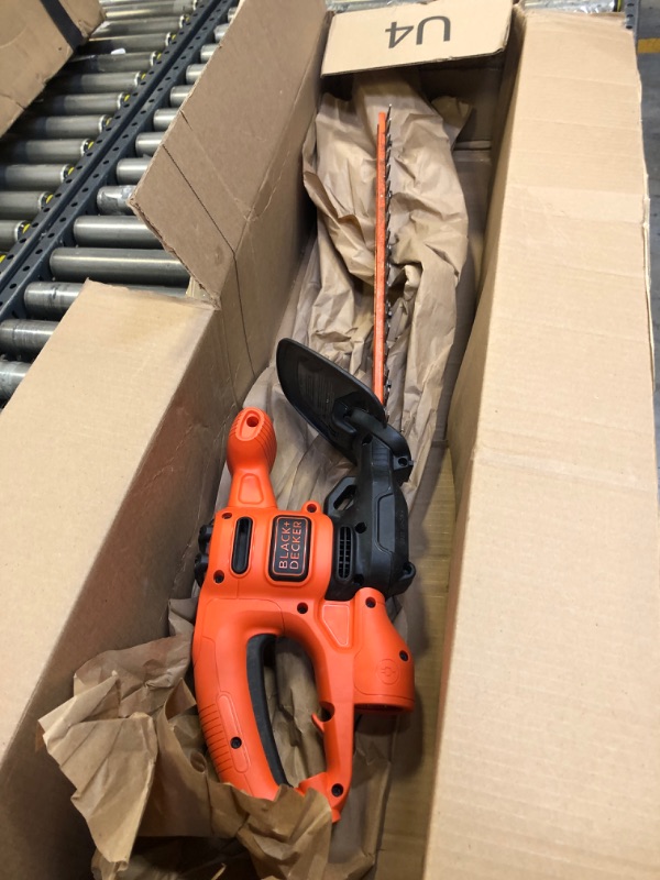 Photo 2 of BLACK+DECKER Electric Hedge Trimmer, 17-Inch (BEHT150)
