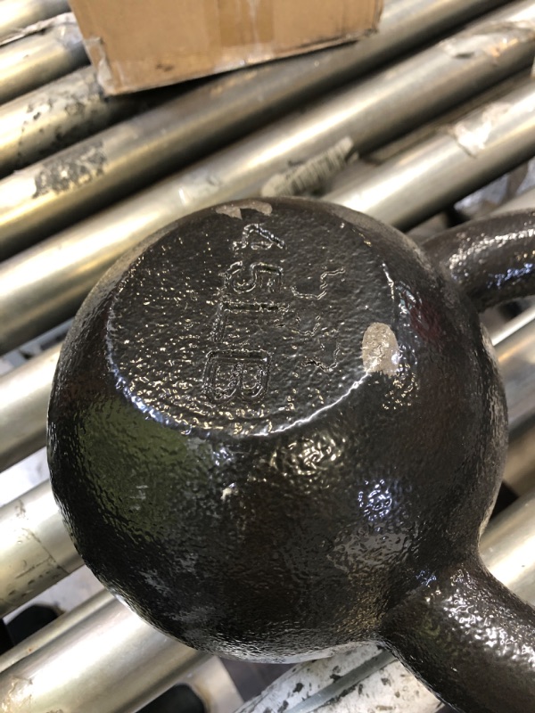 Photo 3 of Amazon Basics Cast Iron Kettlebell Weight
