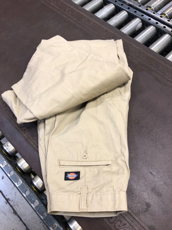 Photo 3 of Dickies Men's Loose-Fit Cargo Work Pant