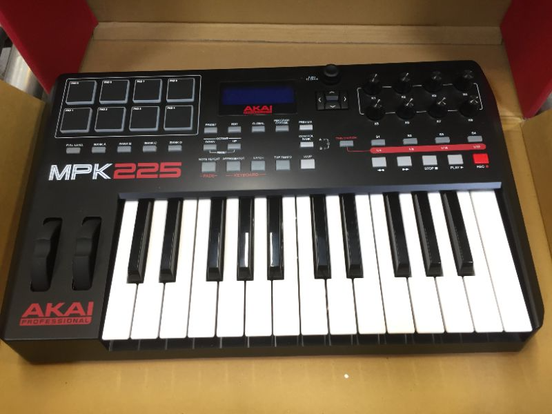 Photo 2 of Akai MPK 225 Midi Keyboard and Pad Controller
