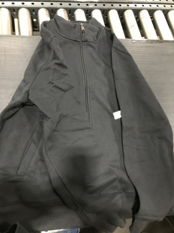 Photo 1 of Amazon Essentials Men's Full-Zip Fleece Mock Neck Sweatshirt size L
 