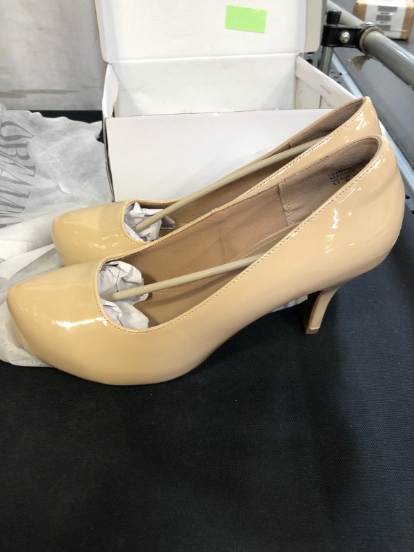 Photo 2 of DREAM PARIS WOMENS NUDE PUMPS SIZE 8.5