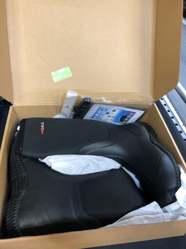 Photo 1 of HISEA Women's Rubber Rain Boots Waterproof Insulated Garden Shoes Outdoor Hunting Working Riding Neoprene Boots
 SIZE 9