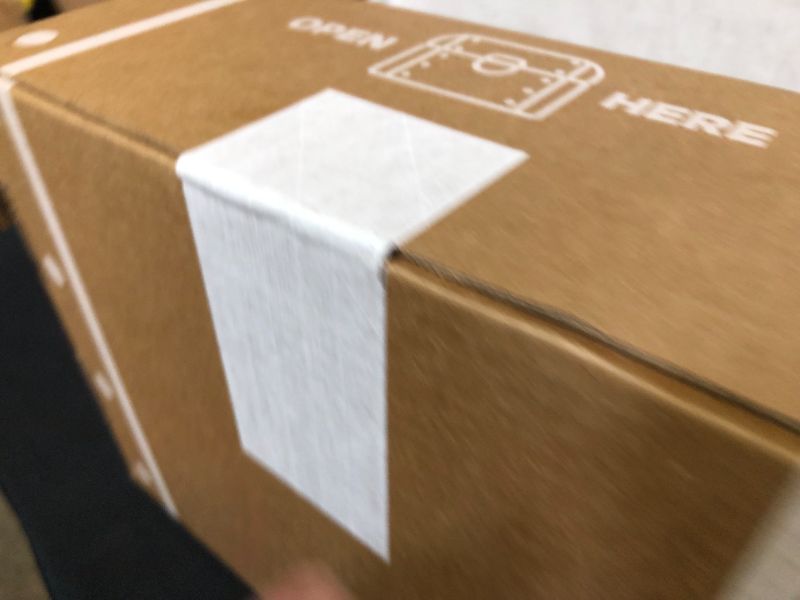 Photo 1 of Snack Chest Care Package (40 Count) Variety Snacks Gift Box - College Students, Military, Work or Home - Over 3 Pounds of Chips Cookies & Candy!
-- BB 8 31 2022 ----- Factory Sealed --- 