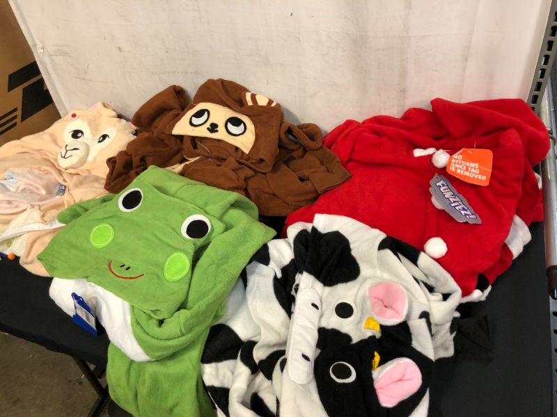 Photo 2 of ANIMAL/CHRISTMAS ONESIES PJ'S 5 PACK SIZES - L, XL, L, L, L