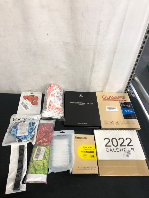 Photo 1 of 10PC LOT, MISC ITEMS 