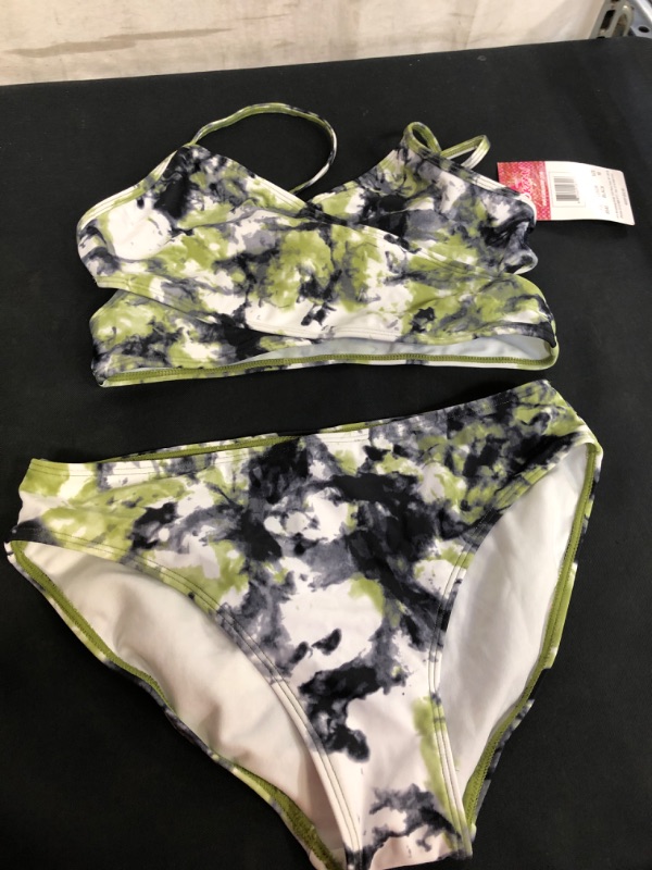 Photo 1 of GIRLS 2PC SWINSUIT SIZE 16