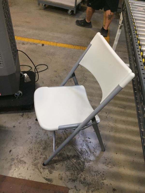 Photo 2 of 600 Series Heavy Duty Plastic Folding Chair, Speckled Grey