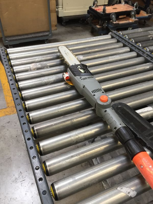 Photo 4 of 10" 8 Amp 120V Corded Pole Saw
