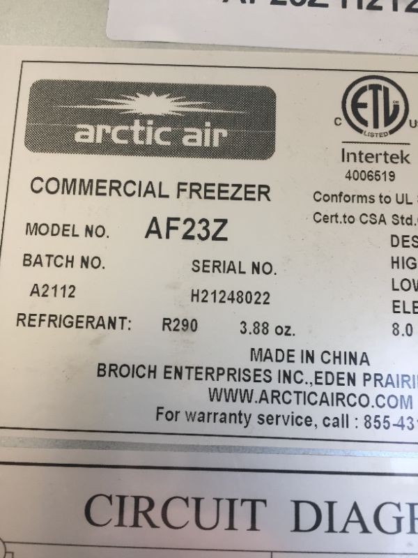 Photo 14 of Arctic Air AR23 26.75-Inch One Section Reach-in Commercial Refrigerator, 23 cu. ft, Single Solid Door, Stainless-Steel-=--------there is many dents does work but has some trouble closing from the dent in the bottom corner ----------view pictures for refer