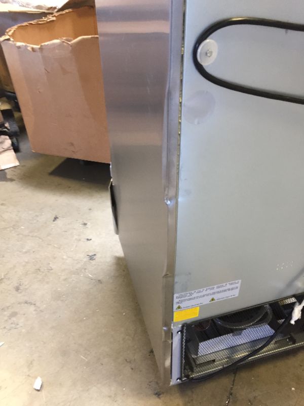 Photo 10 of Arctic Air AR23 26.75-Inch One Section Reach-in Commercial Refrigerator, 23 cu. ft, Single Solid Door, Stainless-Steel-=--------there is many dents does work but has some trouble closing from the dent in the bottom corner ----------view pictures for refer