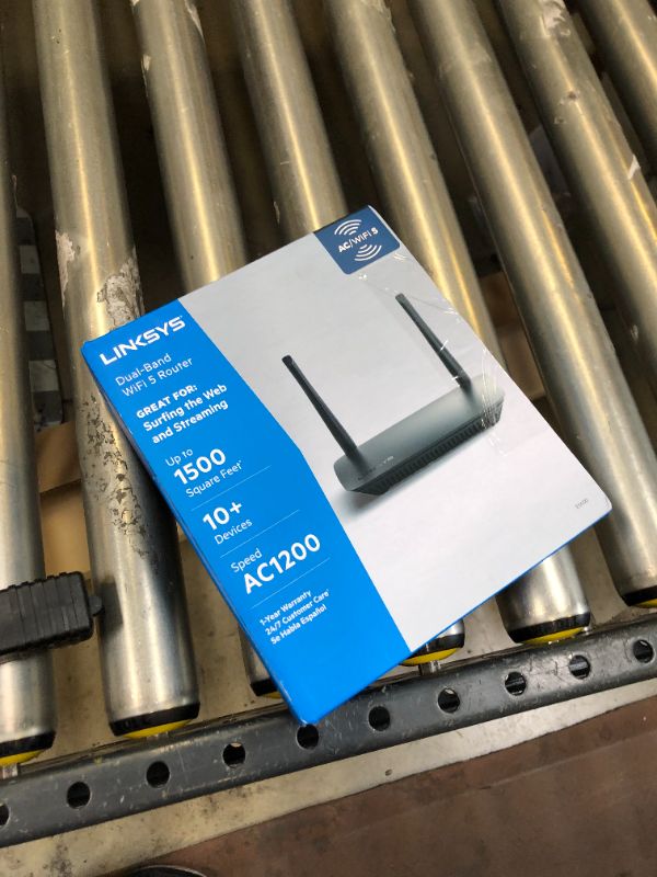 Photo 6 of Linksys WiFi 5 Router, Dual-Band, 1,500 Sq. ft Coverage, 10+ Devices, Parental Control, Supports Guest WiFi, Speeds up to (AC1200) 1.2Gbps - E5400

