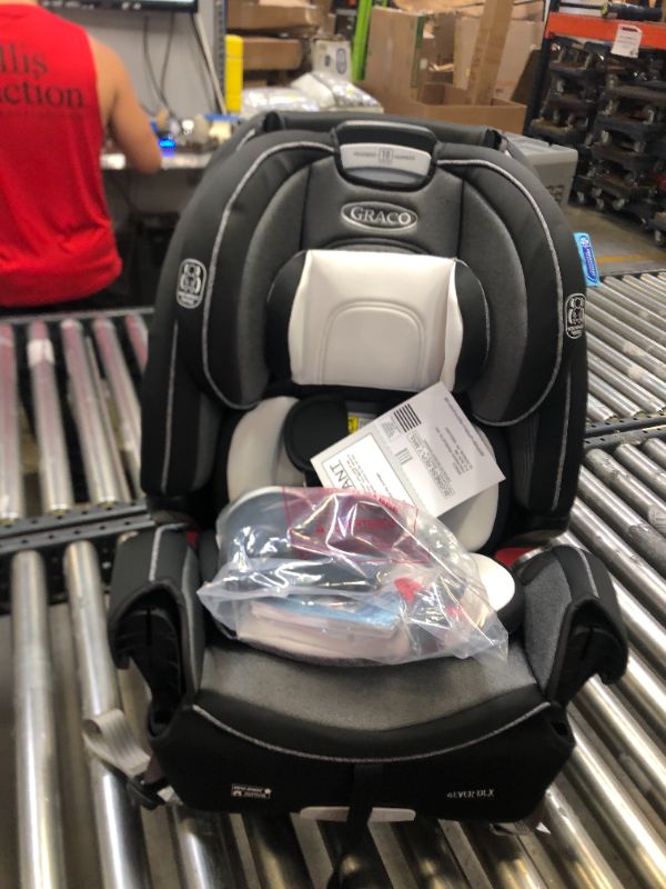 Photo 3 of Graco 4Ever DLX 4 in 1 Car Seat, Infant to Toddler Car Seat, with 10 Years of Use, Fairmont , 20x21.5x24 Inch (Pack of 1)
