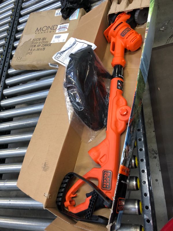 Photo 2 of BLACK+DECKER 6.5 Amps 14" String Trimmer/Edger