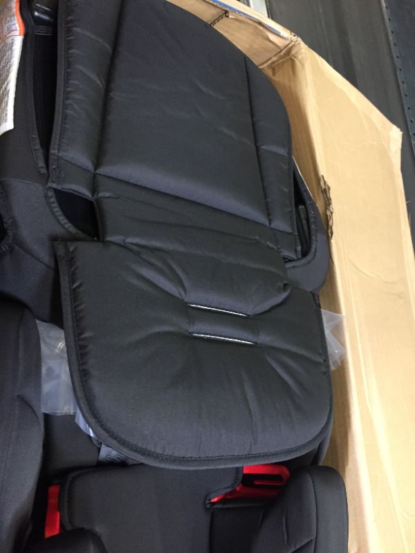 Photo 2 of Graco Tranzitions 3 in 1 Harness Booster Seat, Proof
