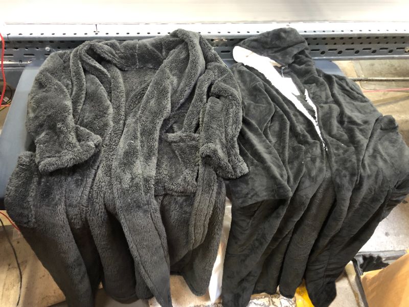 Photo 1 of  bundle of bathrobes 2 pack size L,XXXL