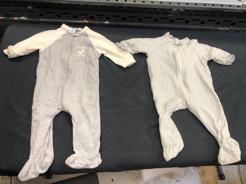 Photo 1 of Gerber baby clothes 2 pack size 6-9M