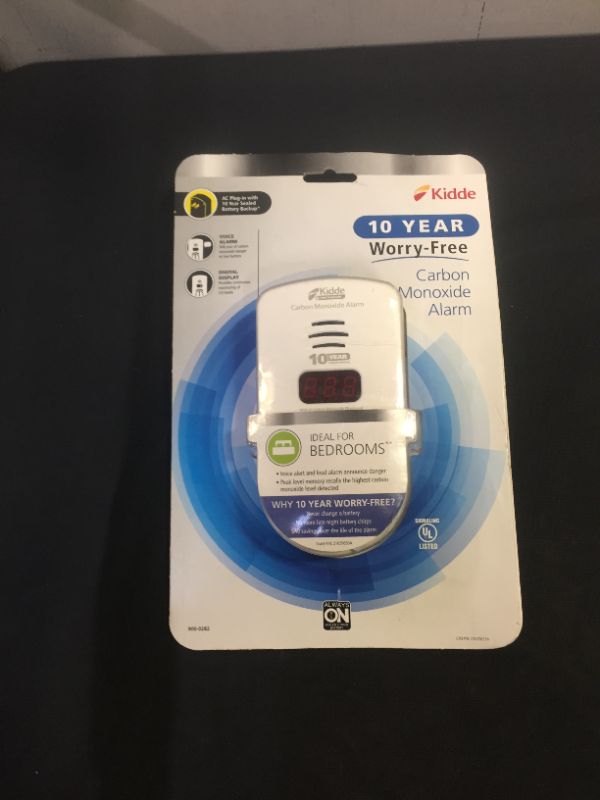 Photo 2 of 10 Year Worry-Free Plug-In Carbon Monoxide Detector with Battery Backup, Digital Display, and Voice Alarm
(factory sealed)