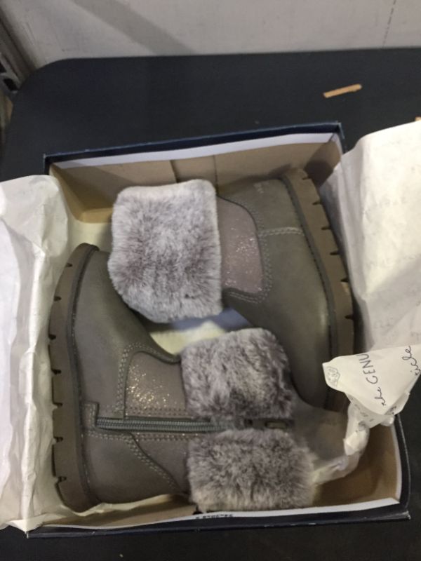 Photo 3 of OshKosh B'gosh Duchess Toddler Girls' Faux-Fur Winter Boots, Toddler Girl's, Size: 8 T, Grey
