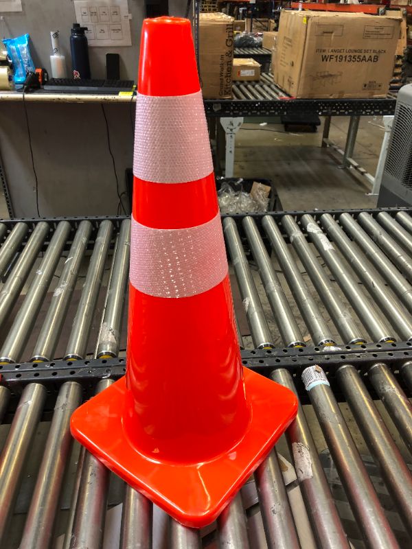 Photo 2 of 28" Traffic Cone Plastic Road Cone PVC Safety Road Parking ConeWeighted Hazard Cones Construction Cones Orange Field Marker Cone Parking Barrier Safety Cone Traffic Cone---NO BOX---DIRTY FROM EXPOSURE---
