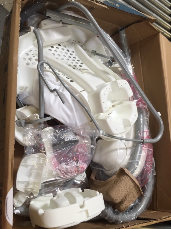 Photo 1 of Graco DuetConnect LX Swing and Bouncer, Redmond
