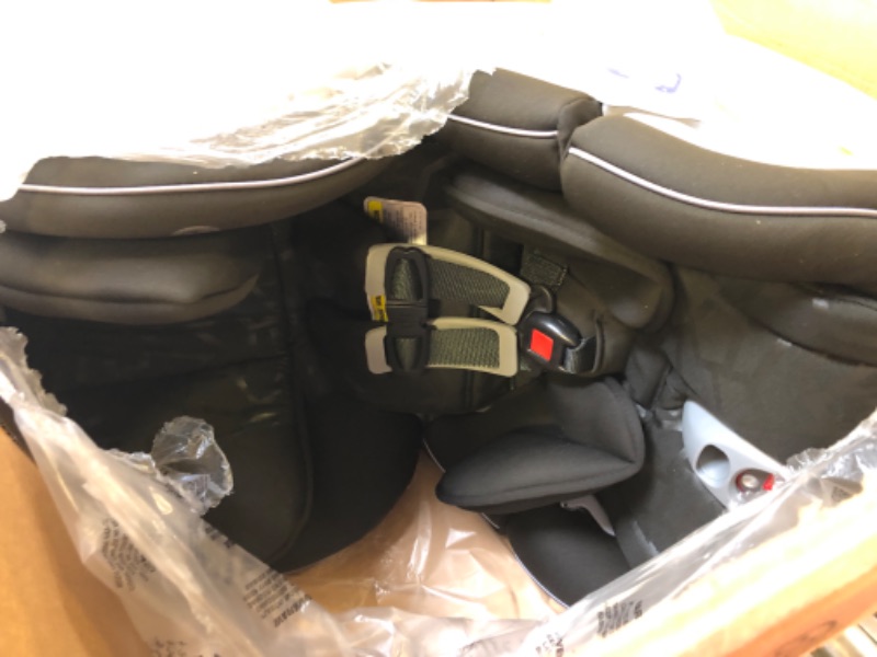 Photo 2 of Britax Advocate ClickTight Convertible Car Seat, Mosaic