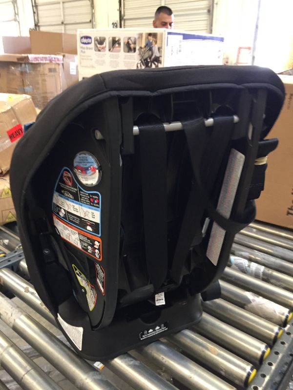 Photo 7 of Graco TriRide 3 in 1 Car Seat | 3 Modes of Use from Rear Facing to Highback Booster Car Seat, Clybourne. Box Packaging Damaged, Minor Use. 
