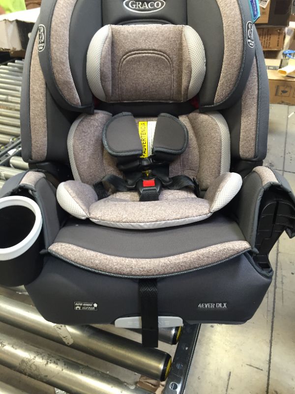 Photo 7 of Graco 4Ever DLX 4 in 1 Car Seat, Infant to Toddler Car Seat, Bryant , 20x21.5x24 Inch (Pack of 1). Box packaging Damaged, Minor Use.