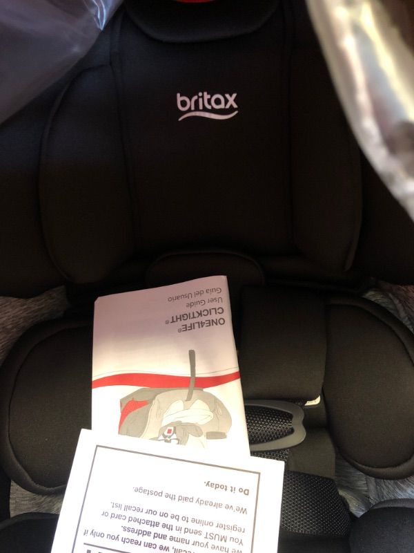 Photo 3 of Britax One4Life ClickTight All-in-One Car Seat, Spark
