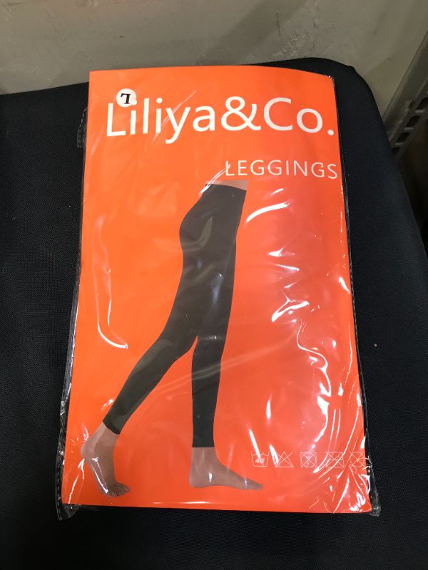 Photo 1 of LILIYA&CO HIGH WAISTED LEGGINGS --- L/XL