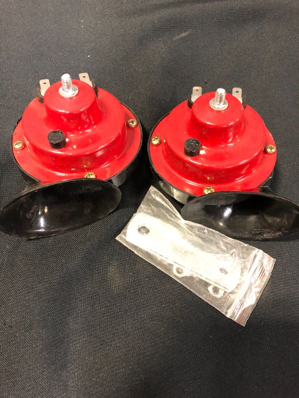 Photo 2 of 300db Super Loud Electric Train Horns for Trucks and Cars, 12V Waterproof Train Horns with Snail Single Horn Raging Sound Kits for Car Motorcycle Truck Boat (BOX IS DAMAGED, ITEM HAS DUST ON IT)
