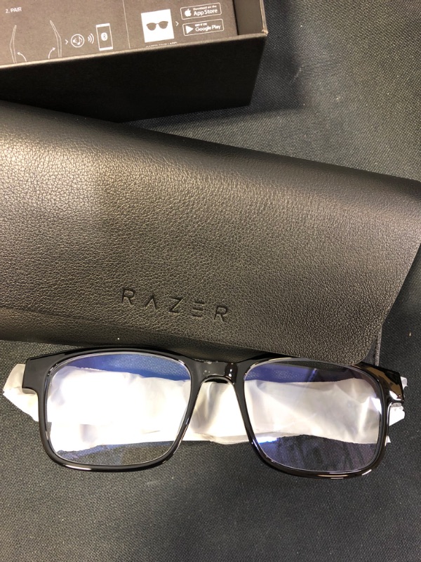 Photo 2 of 
Razer Anzu Smart Glasses: Blue Light Filtering & Polarized Sunglass Lenses - Low Latency Audio - Built-in Mic & Speakers - Touch & Voice Assistant Compatible - 5hrs Battery - Rectangle/Large
