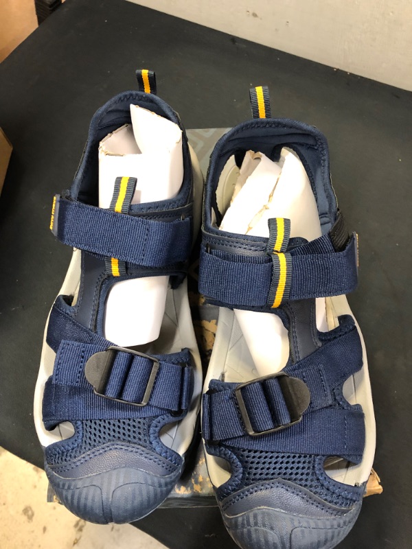 Photo 4 of DREAM PAIRS Men’s Sport Outdoor Hiking Sandals Closed Toe Athletic Adventure Beach Fisherman Water Sandals (SIZE US 9) (BOX IS DAMAGED)
