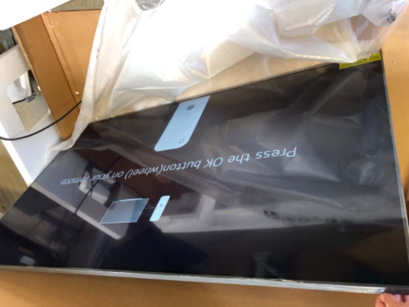 Photo 4 of LG 70-Inch Class UQ9000 Series Alexa Built-in 4K Smart TV (3840 x 2160), 60Hz Refresh Rate, AI-Powered 4K, Cloud Gaming (70UQ9000PUD, 2022)

