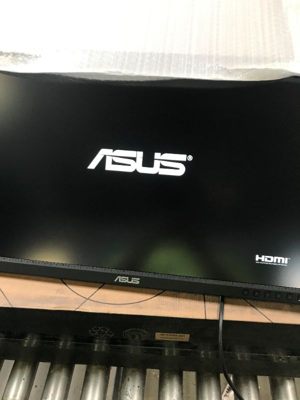 Photo 2 of ASUS ProArt Display 27" Monitor PA278CV - WQHD (2560 x 1440), IPS, 100% sRGB, 100% Rec. 709, ?E < 2, Calman Verified, USB Hub, USB-C, DisplayPort Daisy-chaining, HDMI, Eye Care, Height Adjustable
