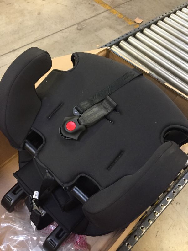 Photo 1 of Graco Tranzitions 3 in 1 Harness Booster Seat, Proof
