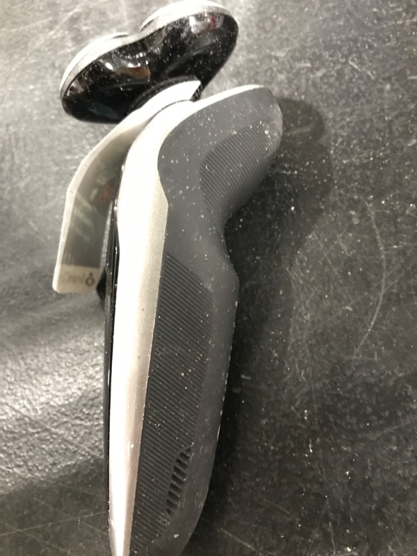 Photo 1 of Philips Norelco Shaver 9100 S9161/83
