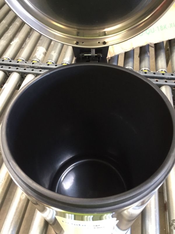 Photo 2 of 12L Round Step Trash Can - Brightroom™


