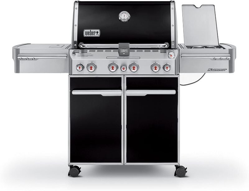 Photo 1 of Weber Summit E-470 580-Square-Inch 48,800-BTU Liquid-Propane G, Black------THERE IS A MINOR DENT ON TOP OF THE LID ------ALL THE ACCESSORIES ARE AT THE BOTTOM UNDER THE BBQ ---SEE PICTURES 
